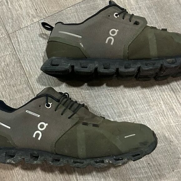 On Cloud 5 Waterproof Sneaker Size 9 - Picture 1 of 12